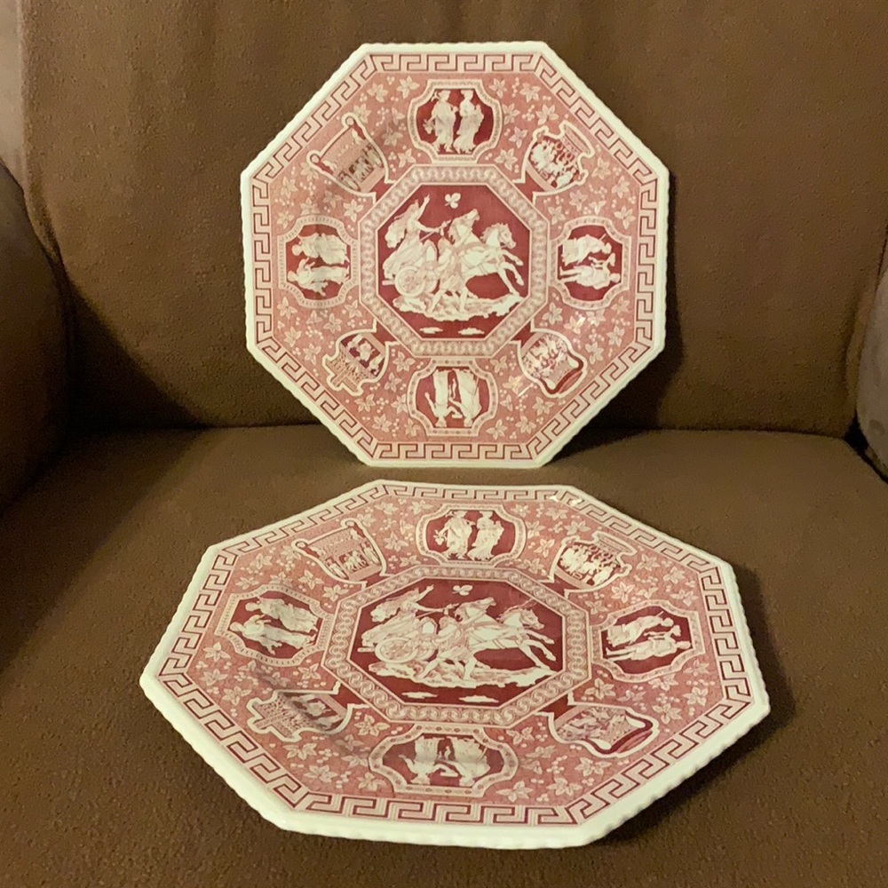 The Spode Archive Sutherland Collection. 2 octagonal plates